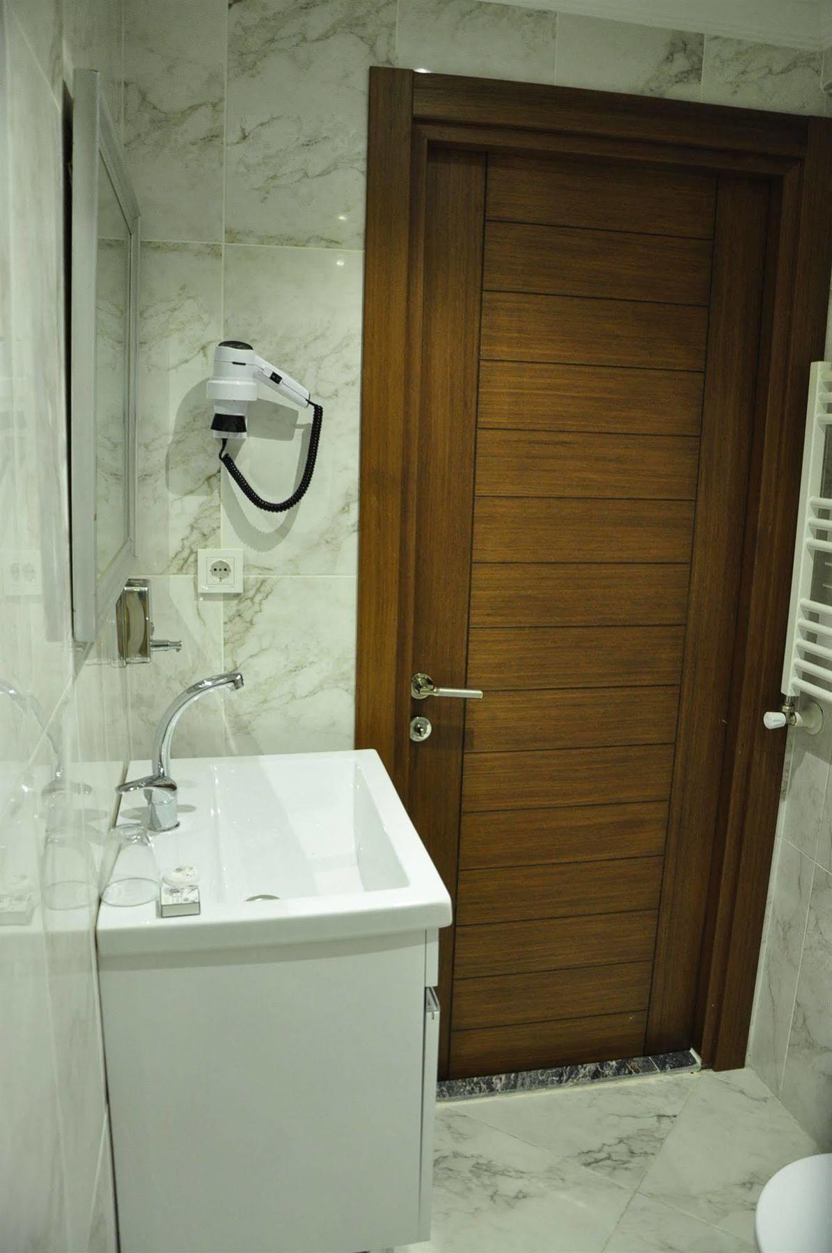 Guest House Harbiye Istanbul Ngoại thất bức ảnh
